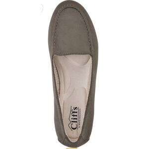 Cliffs by White Mountain Gracefully Flat Gray Suede Moccasin Slip On Loafers 8.5